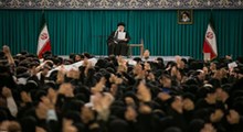 محیط دانشجویی،‌ محیط شاد، زنده، پرهیجان و مطالبه‌گر است