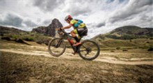 رکورد جهانی پرش از تپه با دوچرخه توسط یک اسپانیایی!