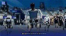 همکاری دو ربات انسان‌نما برای طناب‌زنی