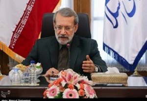 نظر لاریجانی درباره اصلاح قانون اساسی + متن گفتگو رئیس مجلس با روزنامه سازندگی