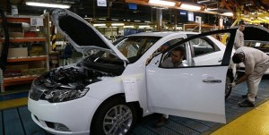 کاهش تولید نزدیک به 50 درصدی خودرو