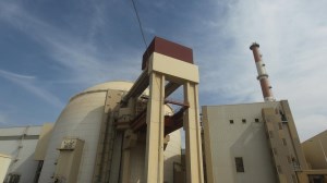واکنش جهانی به عبور ذخایر اورانیوم غنی‌شده ایران از ۳۰۰ کیلوگرم
