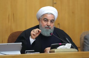 روحانی: شوکی که در بازار ارز ایجاد شده است موقتی و زودگذر است