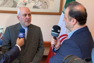 ظریف در پکن: دیداری بین رئیس جمهوری ایران و ترامپ قابل تصور نیست/ آمریکا رفتار مشابهی با چین و ایران دارد