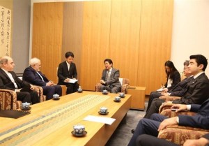 ظریف در دیدار با نسخت وزیر ژاپن: ایران به دنبال تنش نیست
