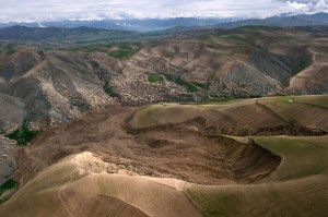 بزرگ ترین زمین‌ لغزش جهان در پل‌دختر استان لرستان