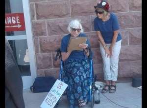 زن 96 ساله‌ای که برای کودکان تحت تحریم آمریکا اعتصاب غذا کرده است