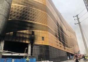 آتش سوزی گسترده در برج «رزمال» تهران +عکس