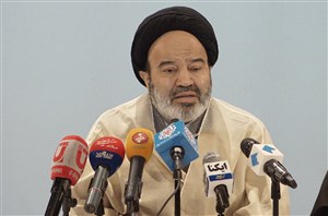 ابوالحسن نواب در انتخابات ریاست جمهوری ثبت نام کرد