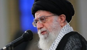 ماجرای مخالفت رهبر معظم انقلاب با تیتر یکی از روزنامه‌ها علیه فتنه‌گران