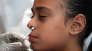 امتناع والدین مسلمان انگلیسی از استفاده فرزندانشان از «واکسن غیر حلال»