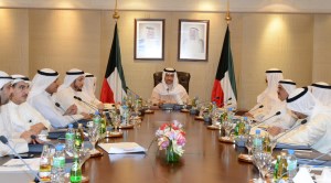 دولت کویت در پی اعتراضات اخیر در این کشور استعفا کرد