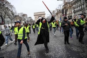 معترضان فرانسوی «پنجمین شنبه» اعتراض را آغاز کردند+عکس