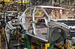 اطلاعیه وزارت صنعت: مشکلی برای تولید خودرو در سال ۹۸ وجود ندارد
