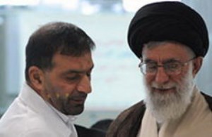معجزه؛ تعبیر رهبر انقلاب از عملکرد شهید طهرانی مقدم و همکارانش + دست‌نوشته