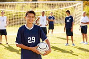 چه ورزش‌هایی قبل از ۹سالگی بر صفحات رشد کودک تاثیر می‌گذارند؟