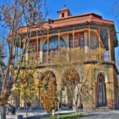کاخ چهل‌ستون قزوین