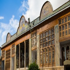 نمایی از عمارت نارنجستان قوام