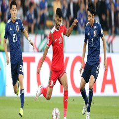 رقابت بین بازیکنان ژاپنی و عمانی