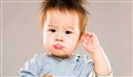 به چه علت کودک نوپای من دچار عفونت گوش مزمن می شود؟