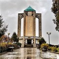 آرامگاه باباطاهر