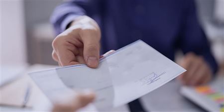 سفته چیست؟ انواع سفته و نحوه صدور آن