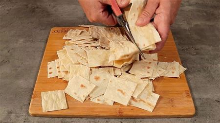 با نان های مانده چه غذاهایی می توان تهیه کرد؟
