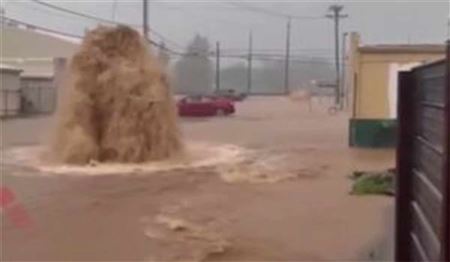 خیابان‌های کالیفرنیا به فاضلاب تبدیل شدند!