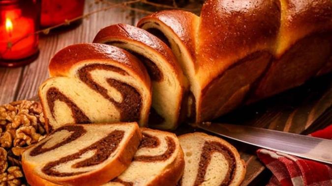 آموزش پخت سه مدل نان گردویی