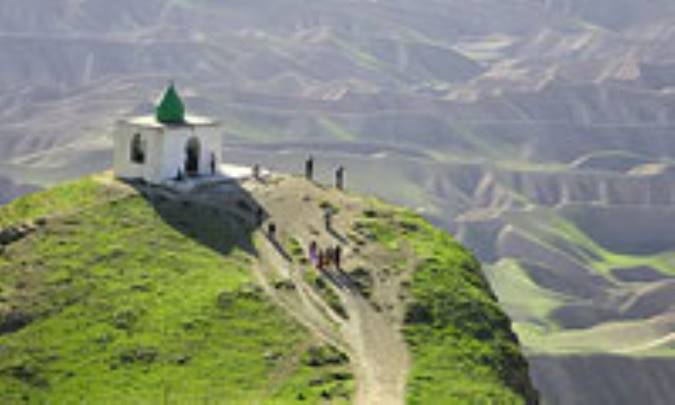 چه سبز بود دره من