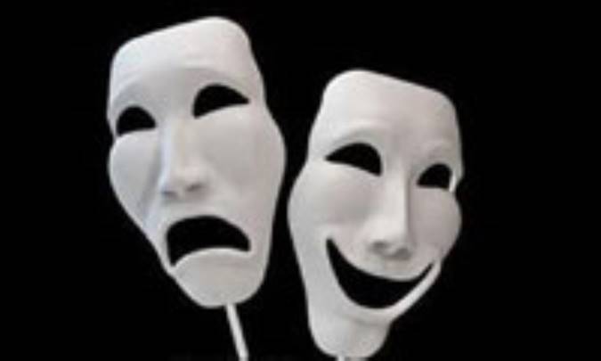 تئاتر و دموکراسی