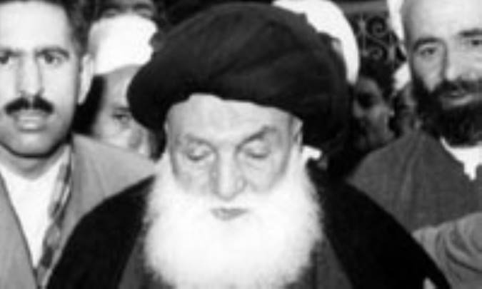 تلاش های یک مرجع تقلید