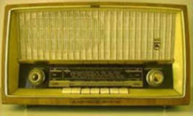 تاریخ گرایی، ترقی، رجعت