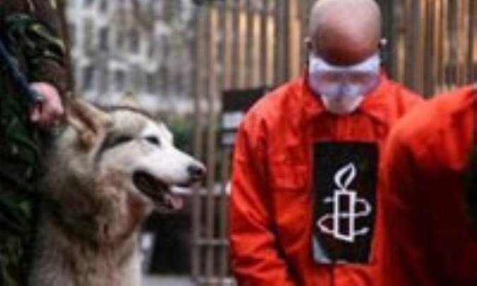 مرد سفید آمریکایی معیار انسانیت