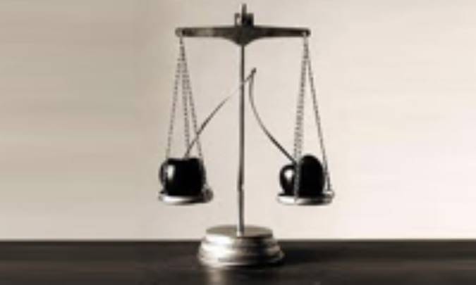 منبع استثمار انسان توسط انسان