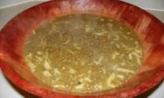 رشتة بالعدس