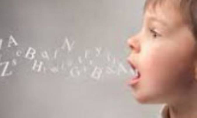 چگونگی رشد گویایی (تکلم)