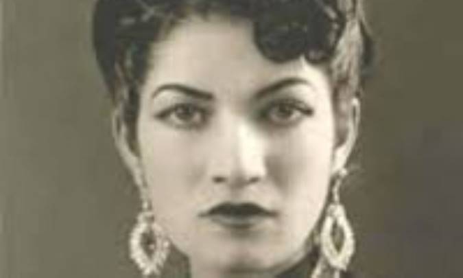 شهرت اشرف پهلوی در فساد