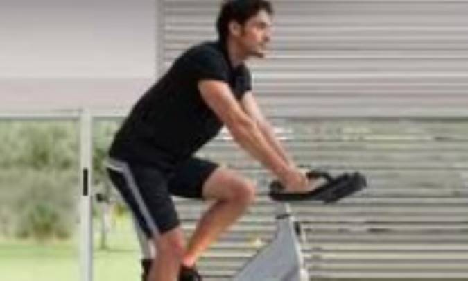 بدنسازی با دوچرخه ثابت