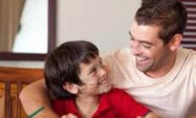 تشویق و تنبیه نوجوان