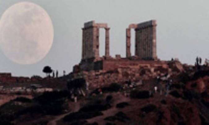 بازگشت به یونانیان