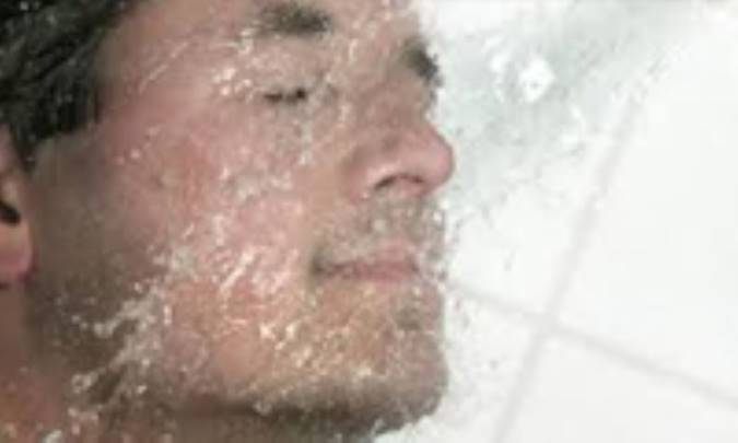 تعریق و استحمام