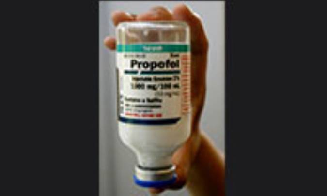 پروپوفول (PROPOFOL)