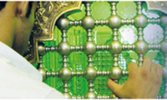 بررسی کارکرد فرهنگی امامزاده میر زین‌العابدین شهر ورزنه