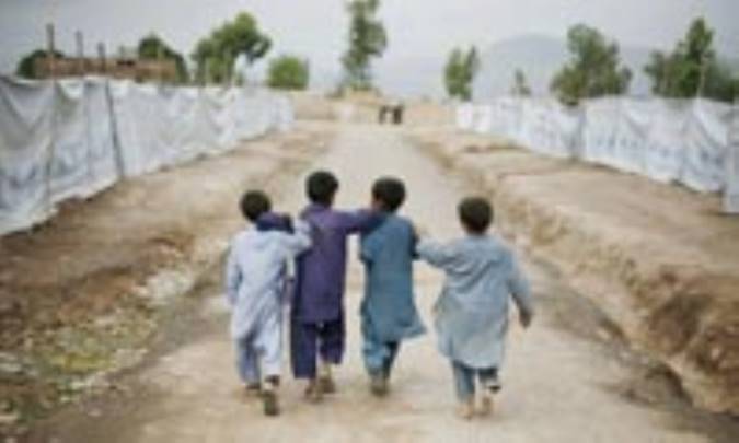 پناهنده Refugee