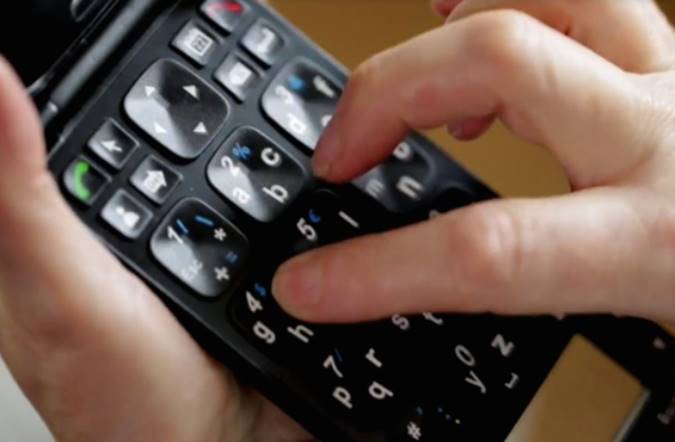 آشنایی با برنامه هوشمند باتو