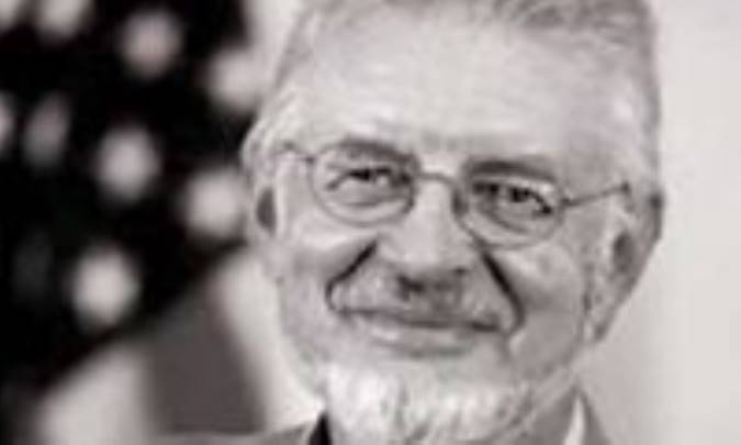 زندگي علمي دانيل مک فادن