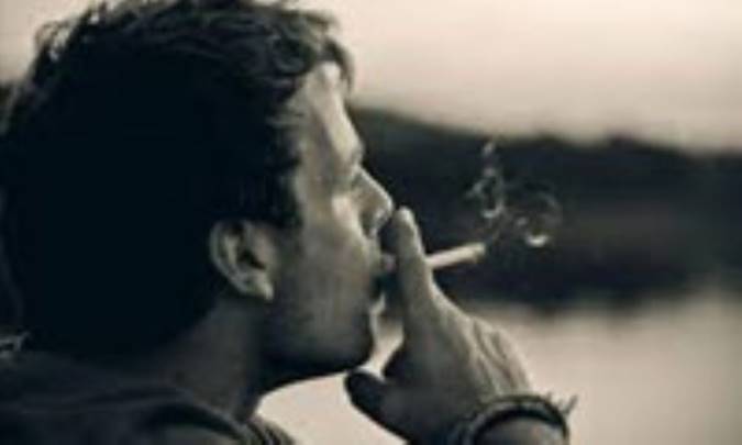 تأثير انتقاد کردن بر سيگار کشيدن