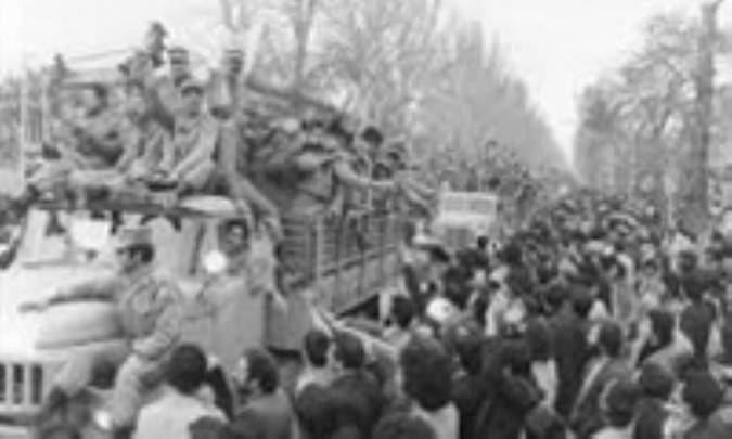 ايدئولوژي و انقلاب