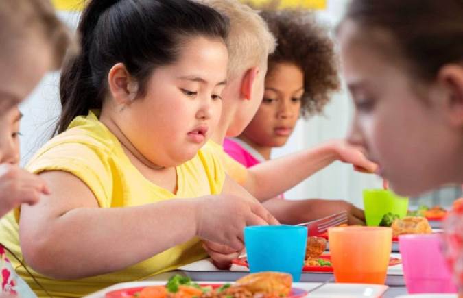 چاقی کودکان